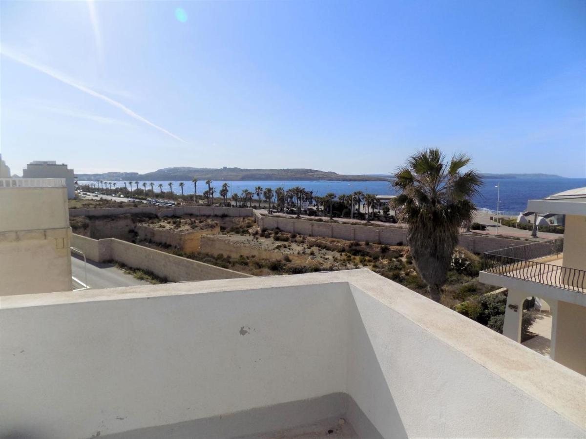 Sunshine Holiday Apartment 5 With Spectacular Seaviews Сент-Полс-Бей Экстерьер фото