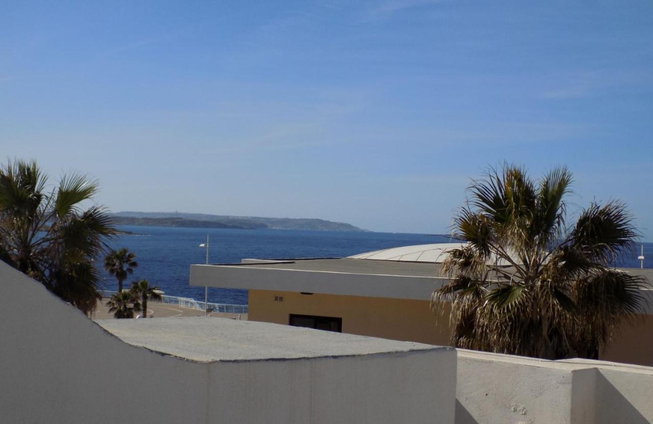 Sunshine Holiday Apartment 5 With Spectacular Seaviews Сент-Полс-Бей Экстерьер фото